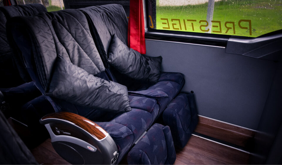 saturental foto big bus luxury mewah royal marin prestige cabin terbaru p